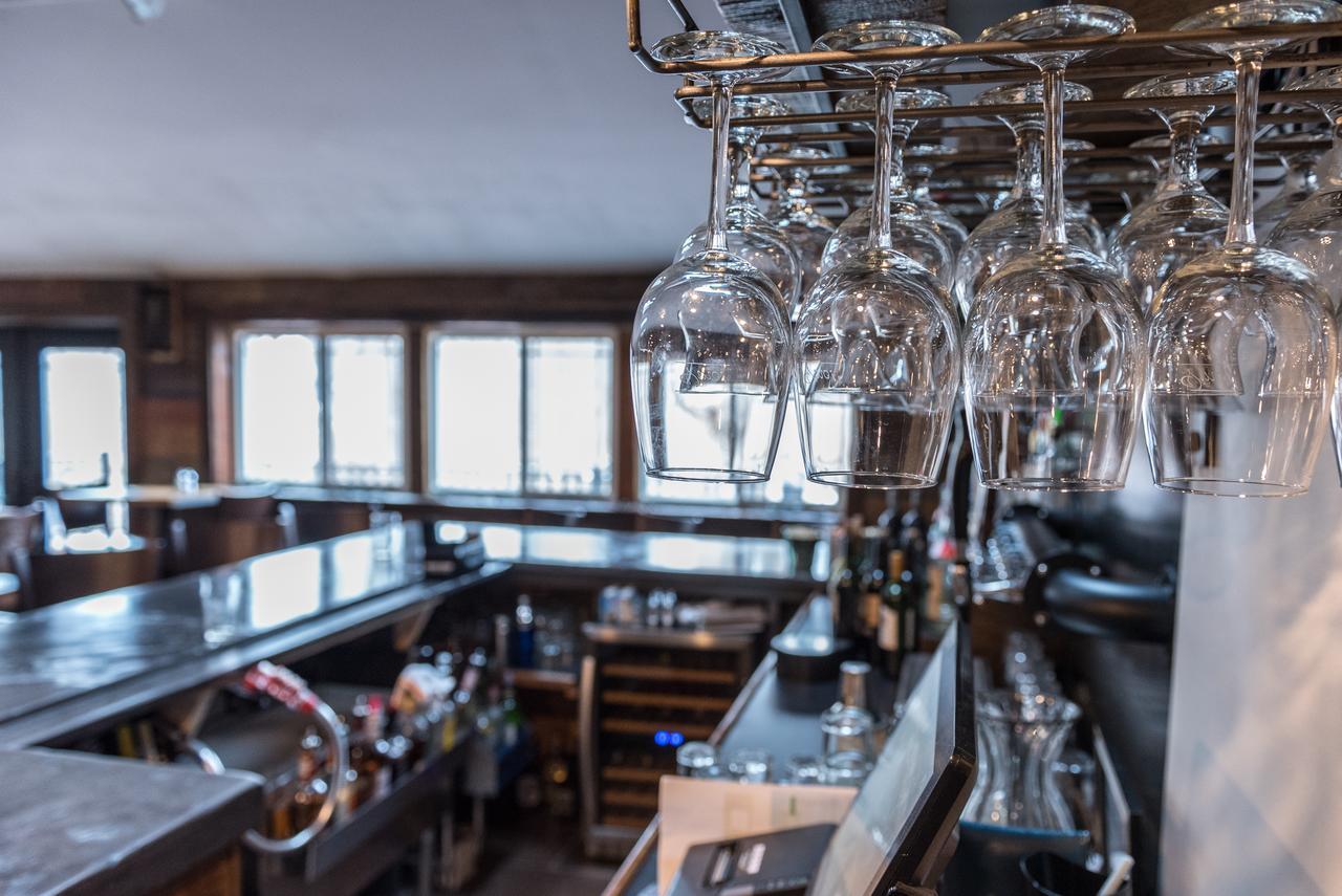 Creekside Inn Oneida Bagian luar foto
