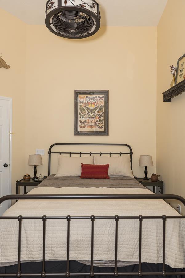 Creekside Inn Oneida Bagian luar foto