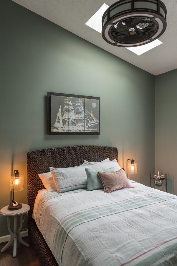 Creekside Inn Oneida Bagian luar foto