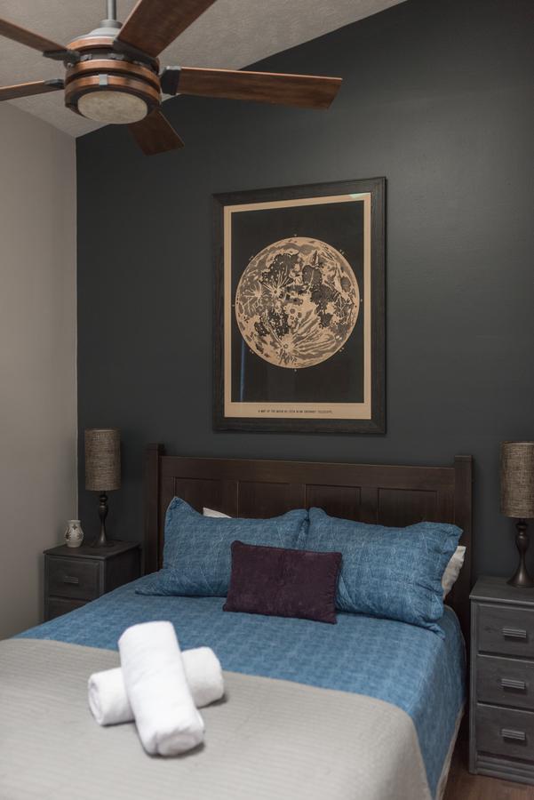 Creekside Inn Oneida Bagian luar foto