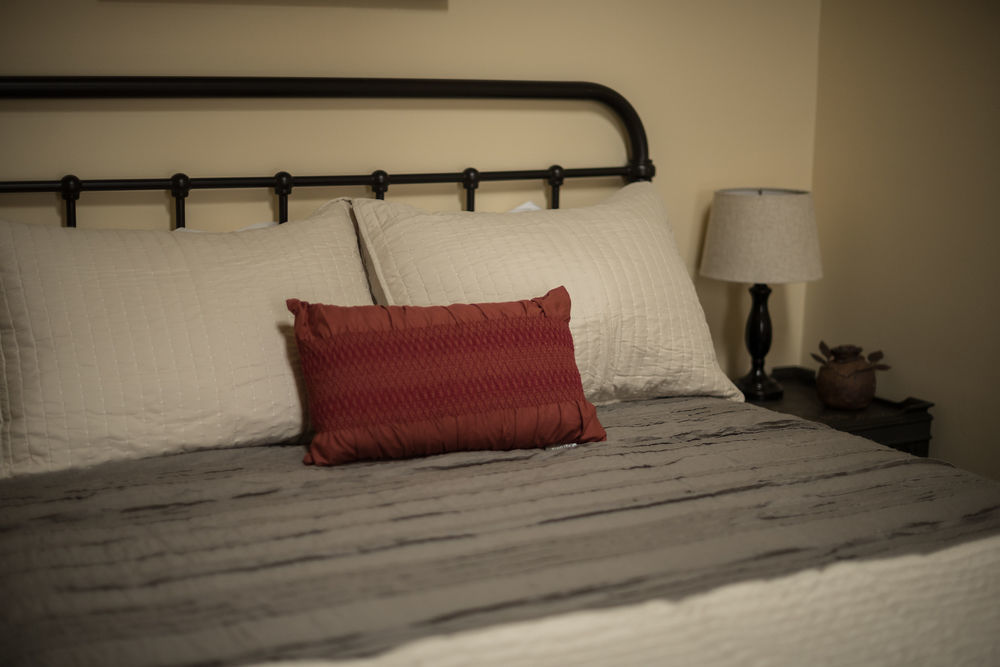 Creekside Inn Oneida Bagian luar foto