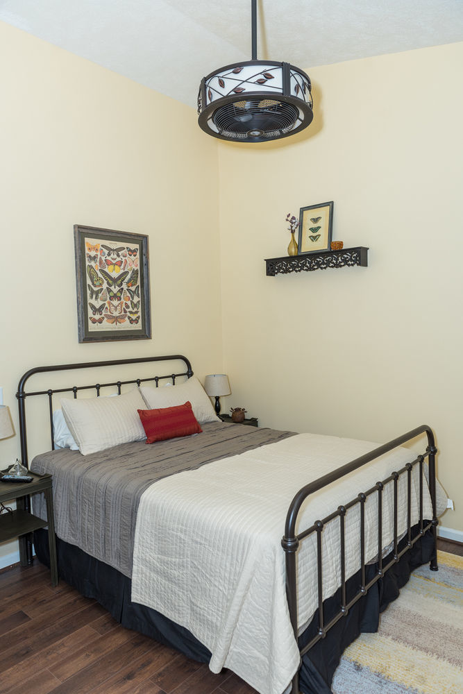 Creekside Inn Oneida Bagian luar foto