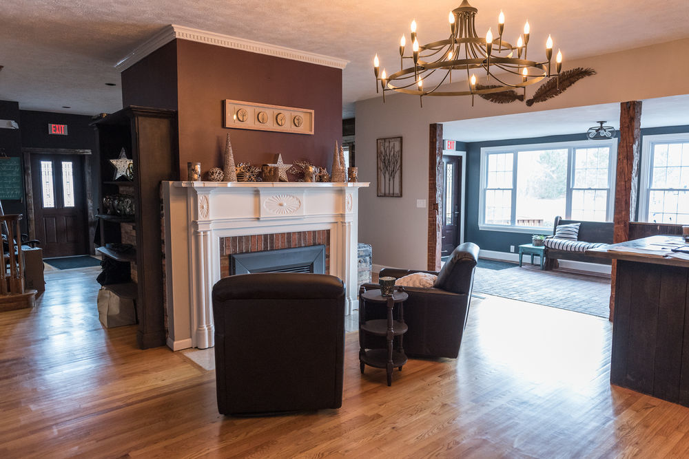 Creekside Inn Oneida Bagian luar foto
